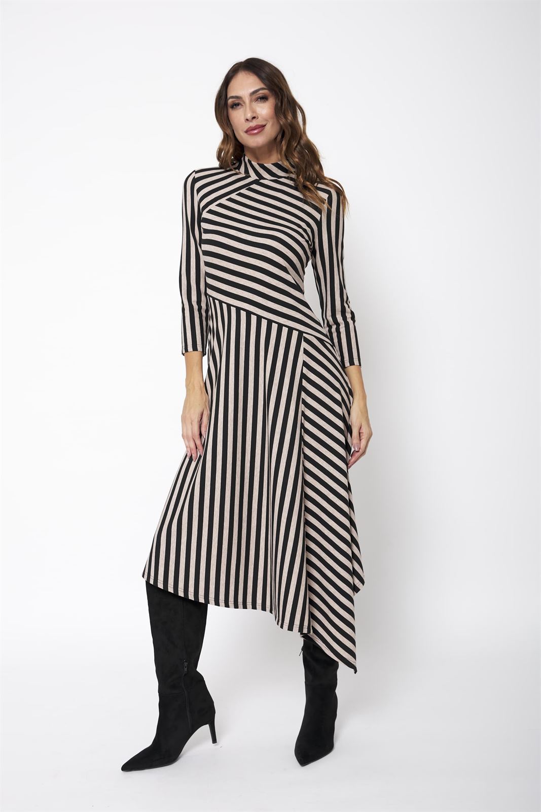 Vestido Manzanares de rayas asimétrico Lylu - crudo y negro - Imagen 3